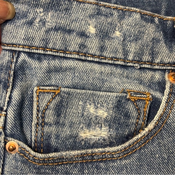 BDG UO | Mom High Rise Jeans 100% Cotton - Picture 9 of 15